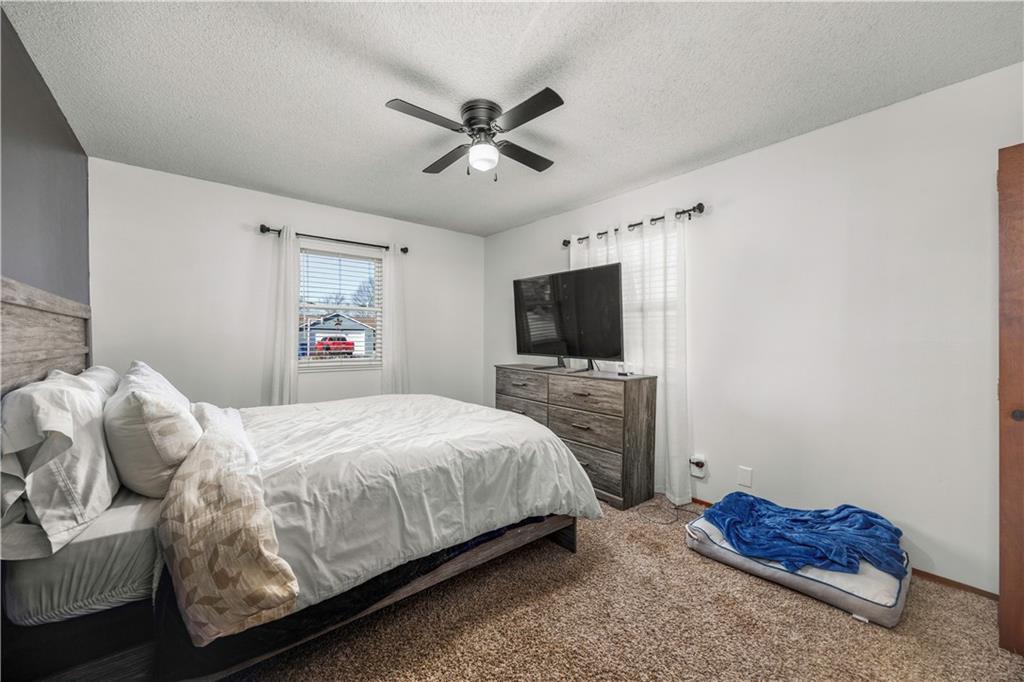 401 N Parkview Street