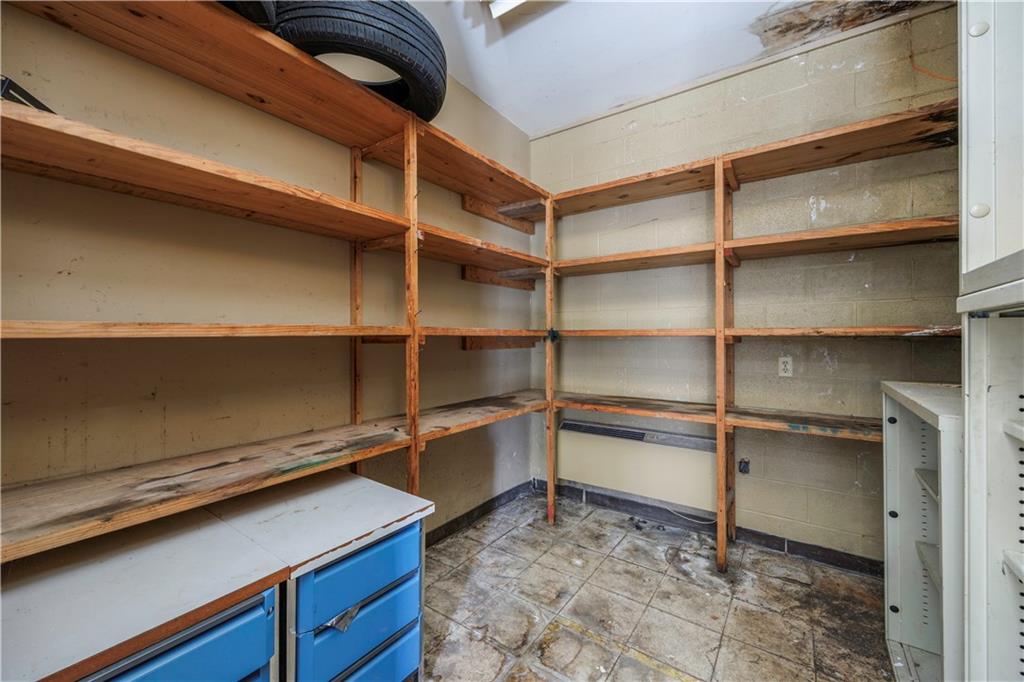 520 W Sycamore Street