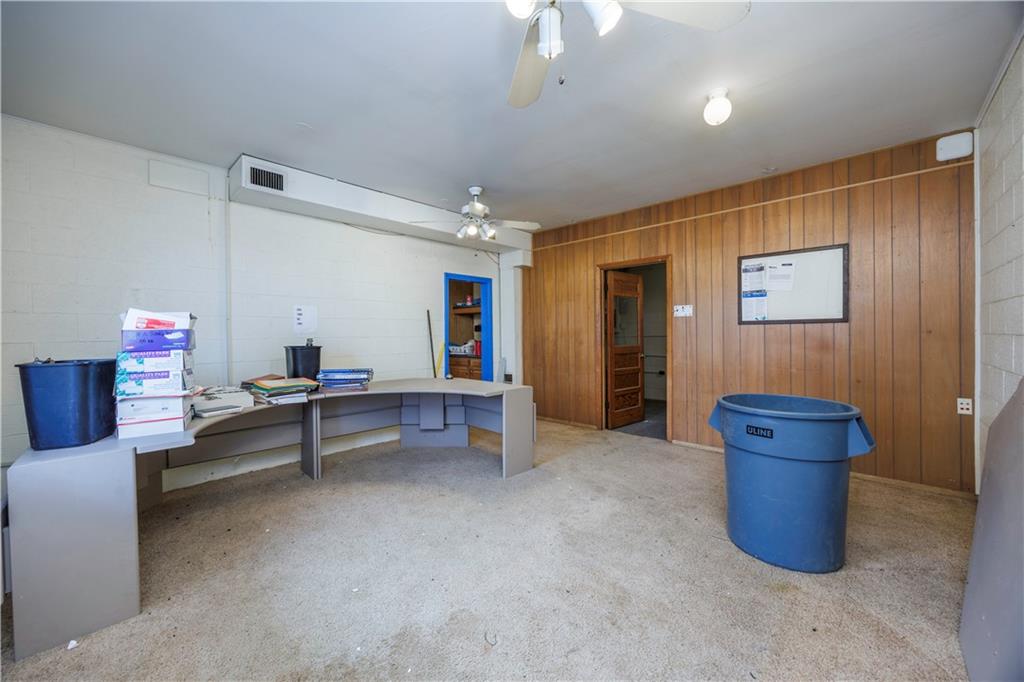 520 W Sycamore Street