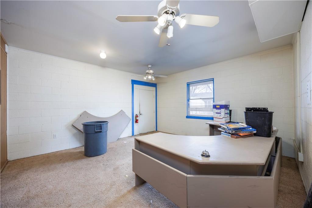 520 W Sycamore Street