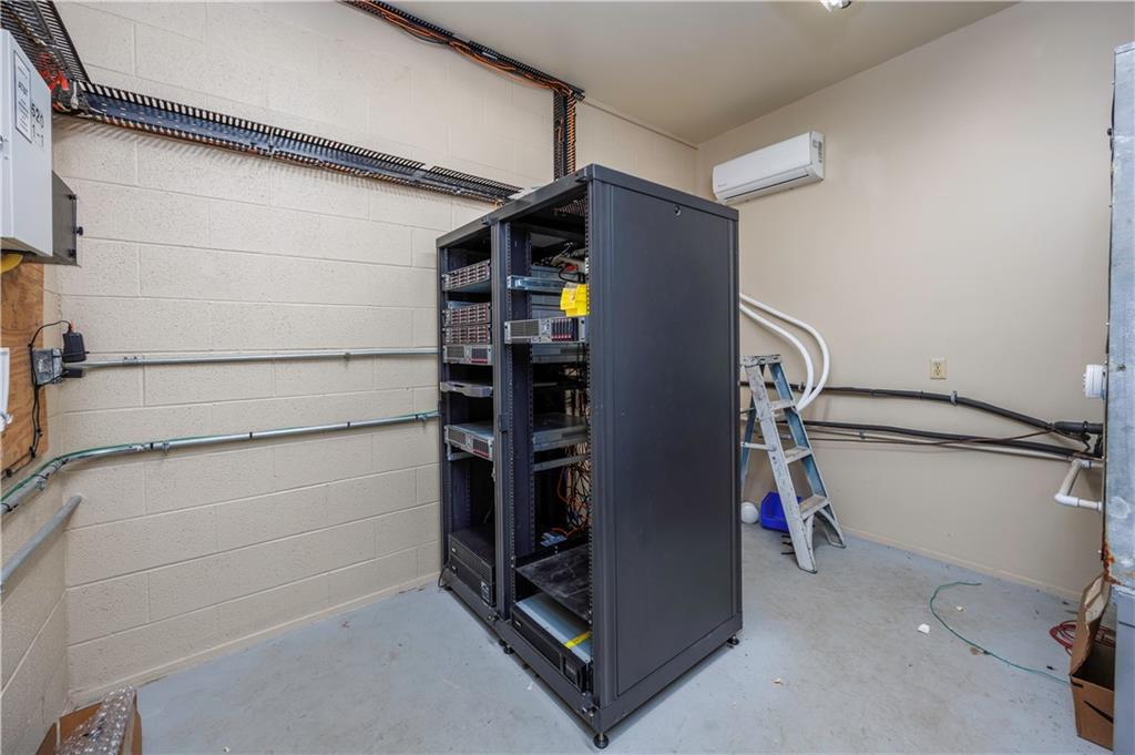 520 W Sycamore Street