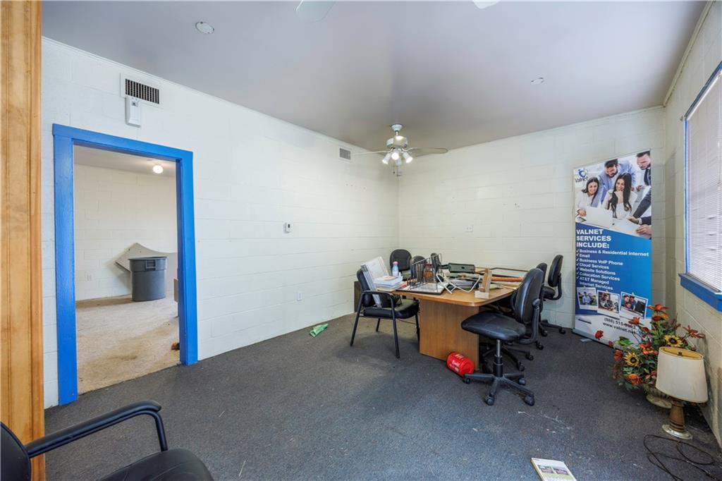 520 W Sycamore Street