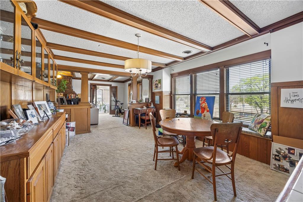 1624 Broadway Avenue