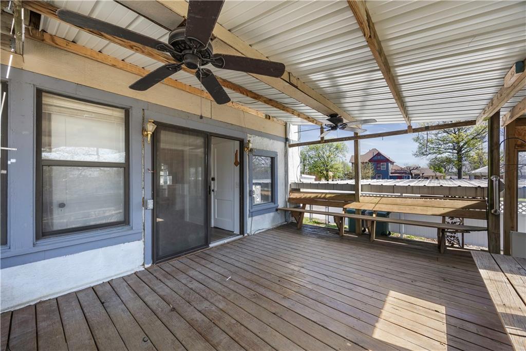 1624 Broadway Avenue