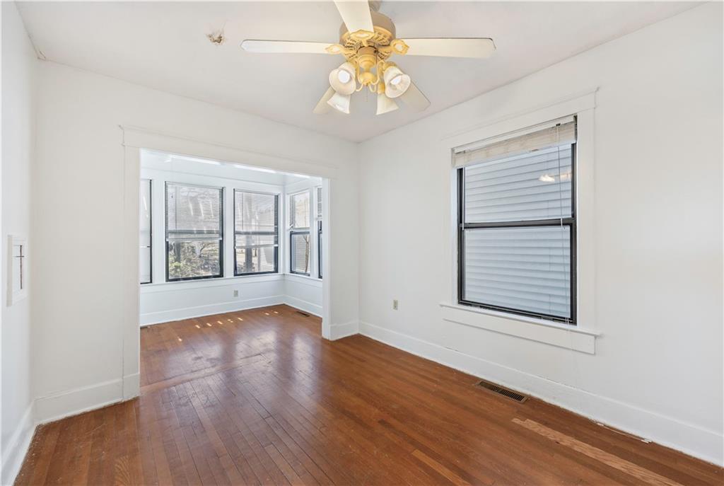 1624 Broadway Avenue