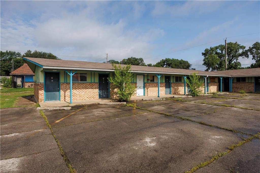 1112 E Main Street