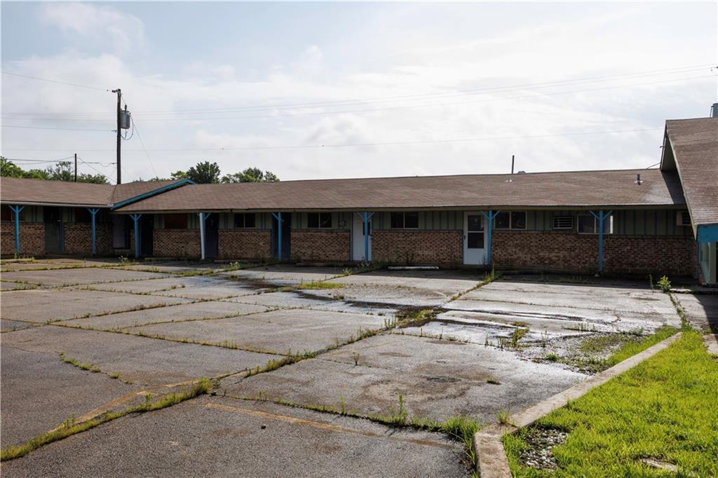 1112 E Main Street