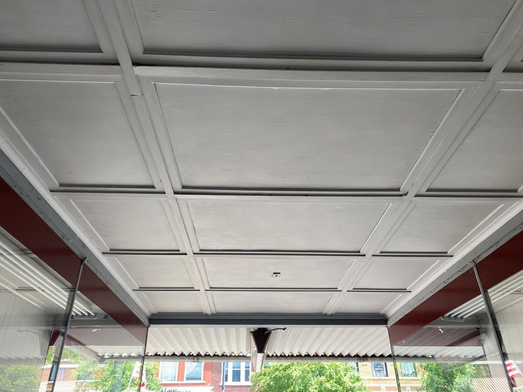 209 N Pennsylvania Avenue