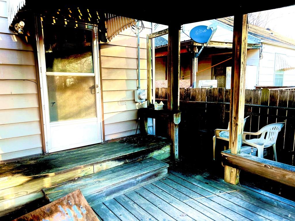 1817 W 7th N/A