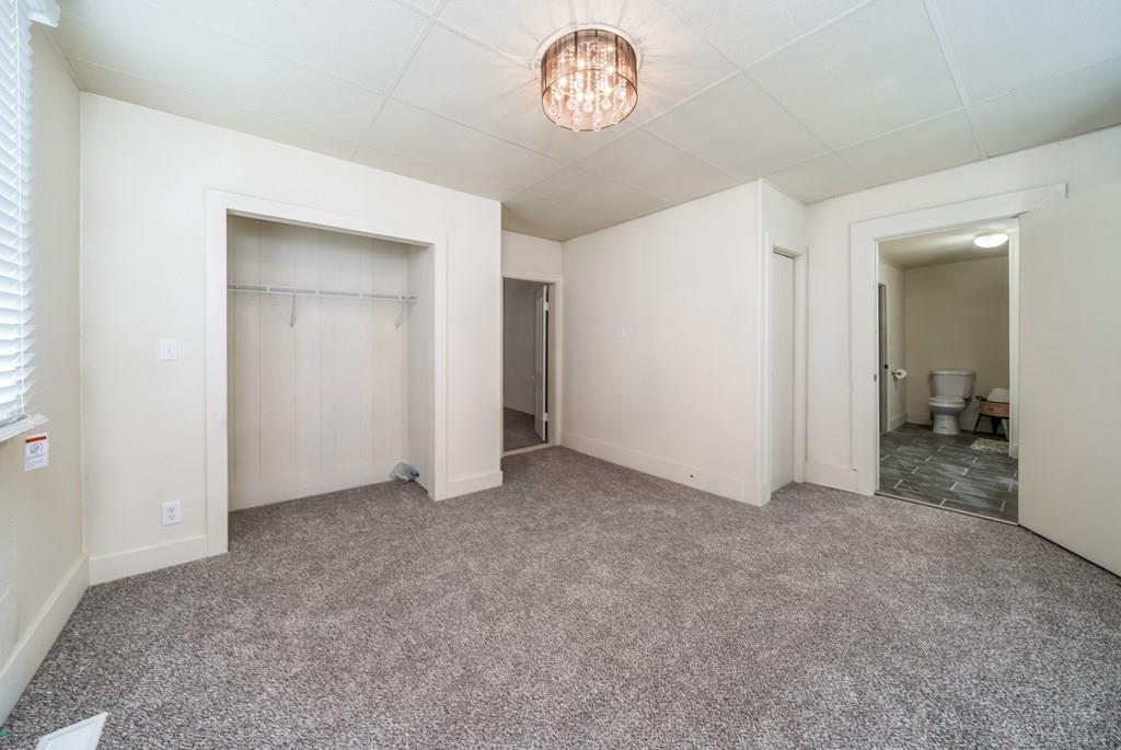 828 Walnut Street