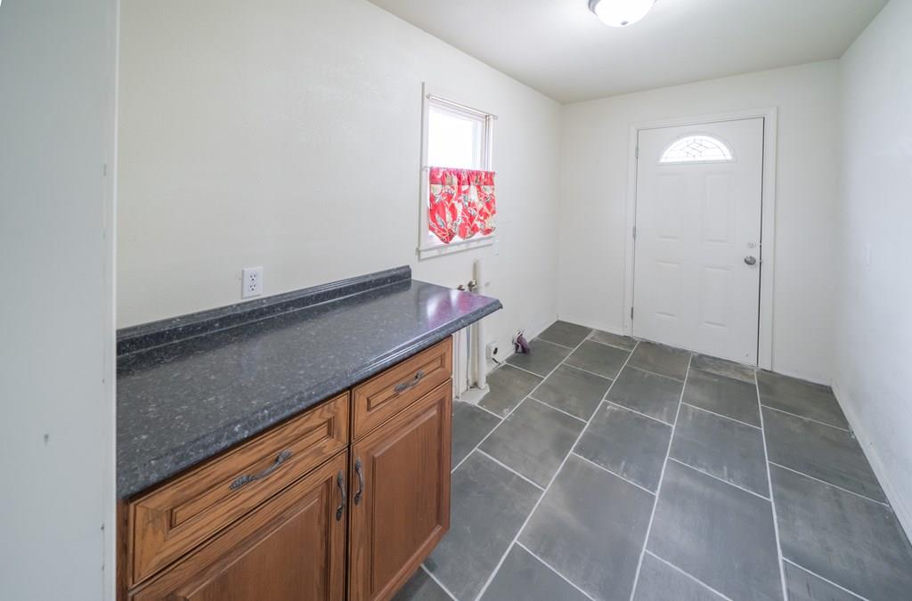 828 Walnut Street