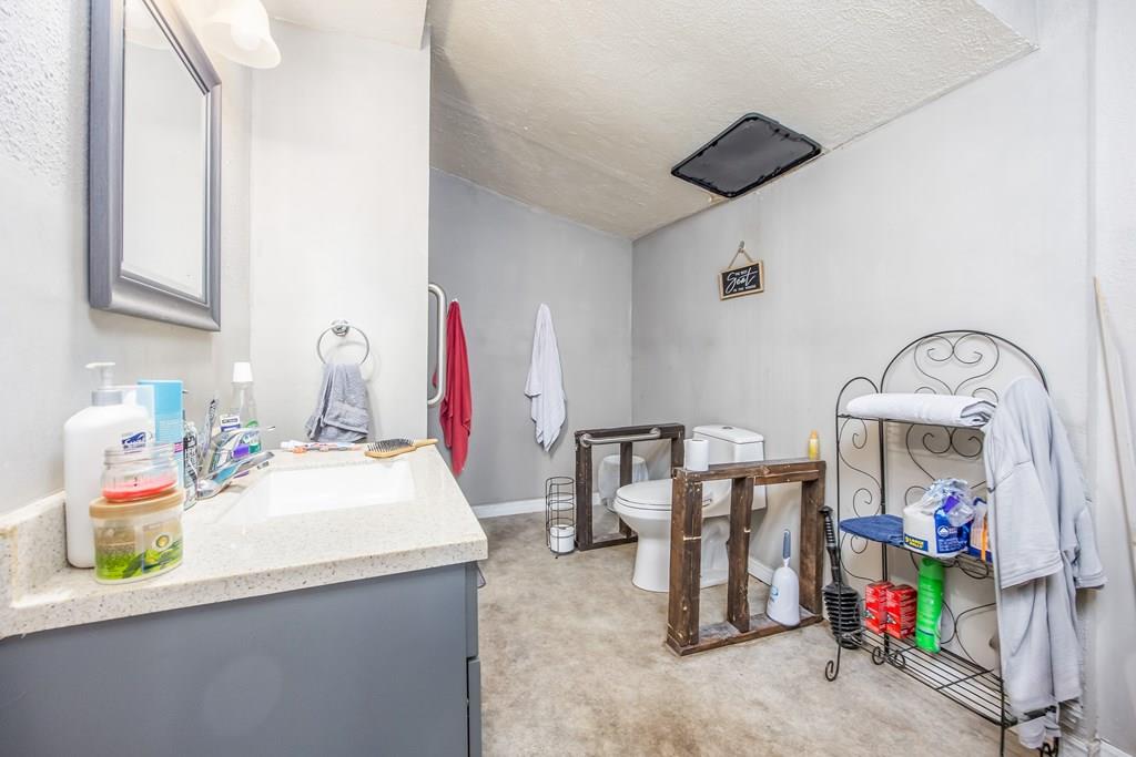 802 W Home N/A