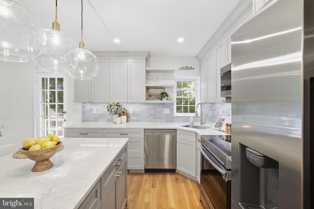 4728 29TH STREET S Unit: A1