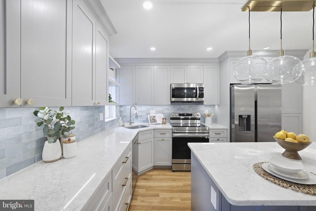 4728 29TH STREET S Unit: A1