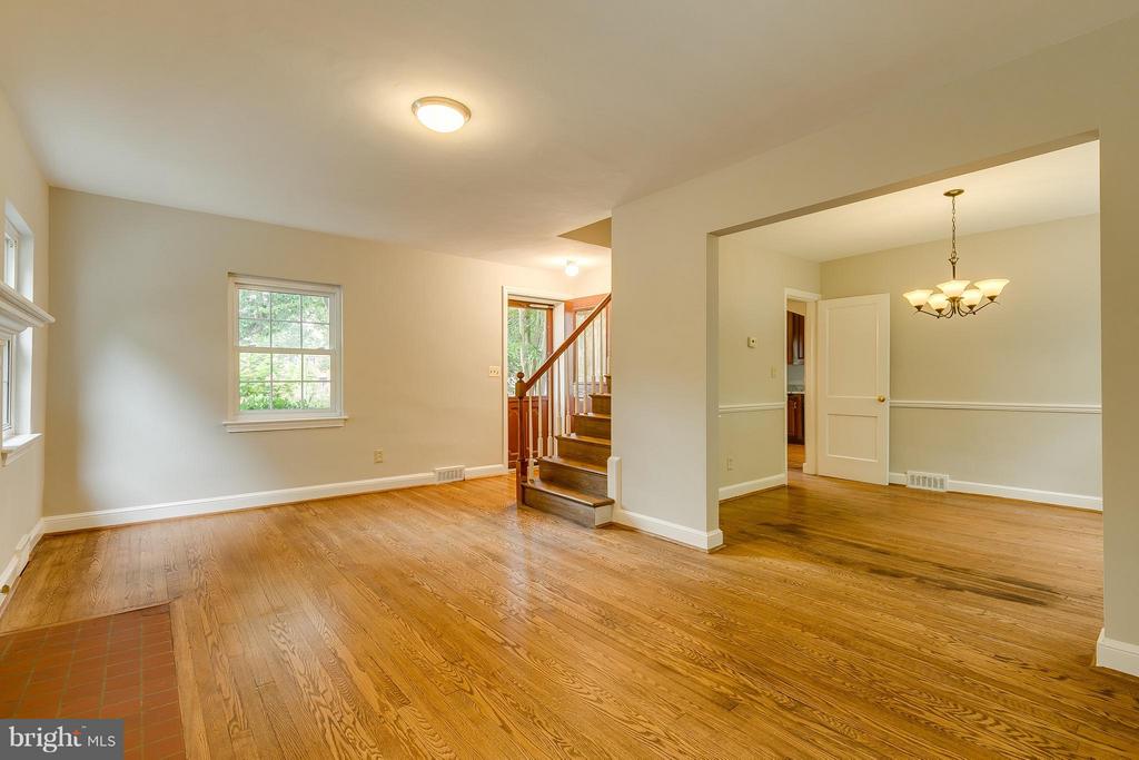 2404 Cameron Mills Rd