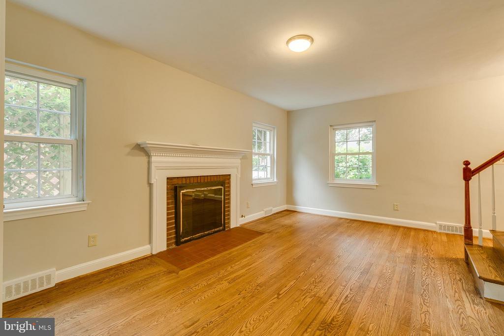 2404 Cameron Mills Rd