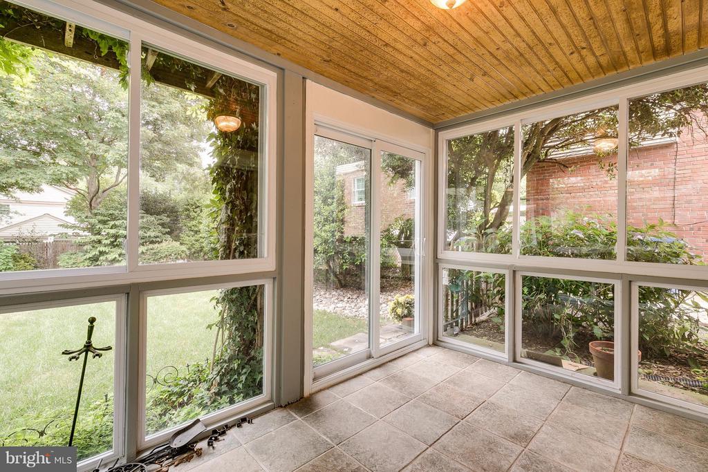 2404 Cameron Mills Rd