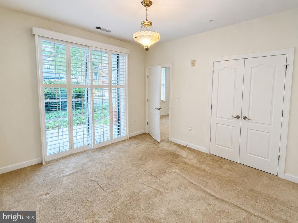 400 CAMERON STATION BOULEVARD 117
