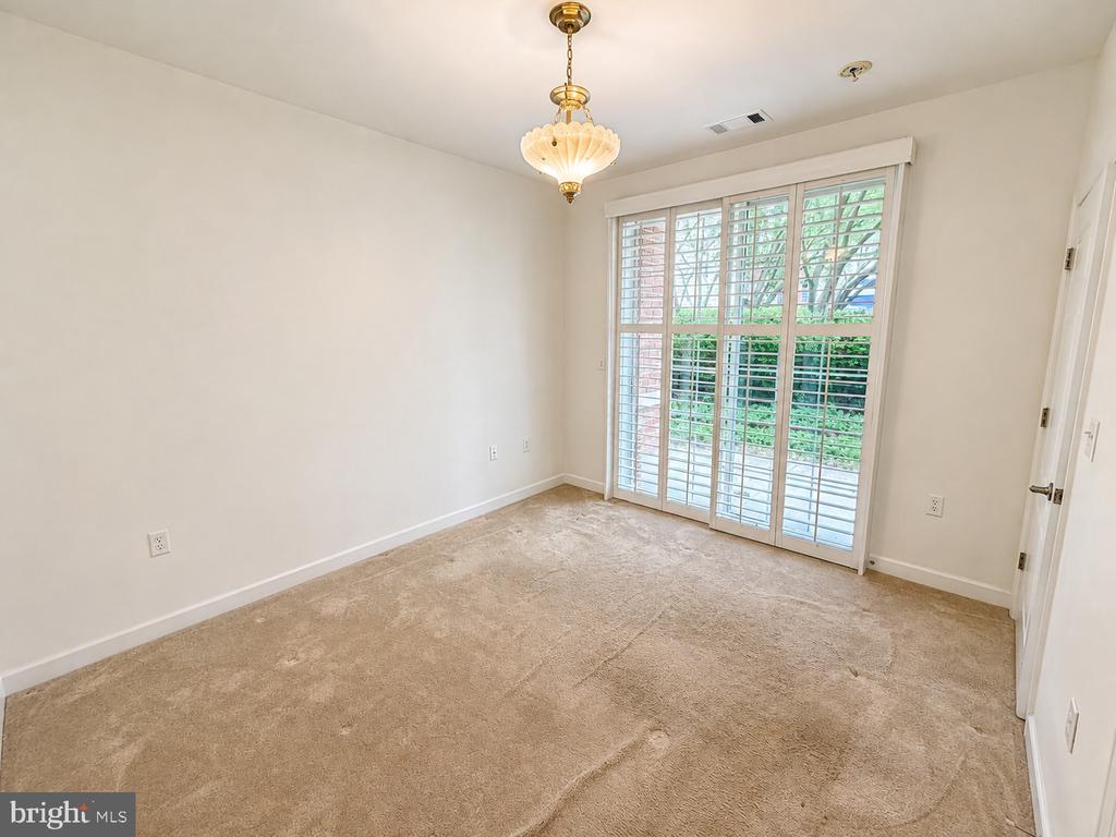 400 CAMERON STATION BOULEVARD 117