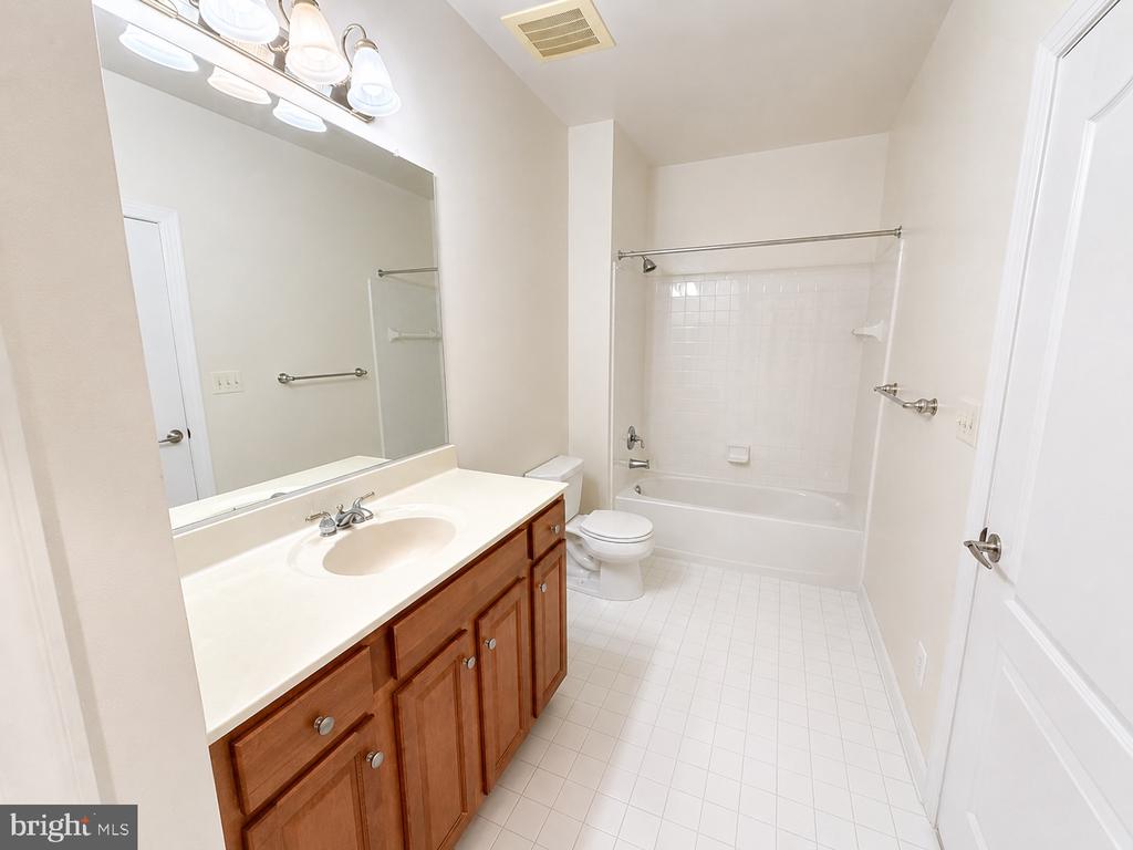 400 CAMERON STATION BOULEVARD 117
