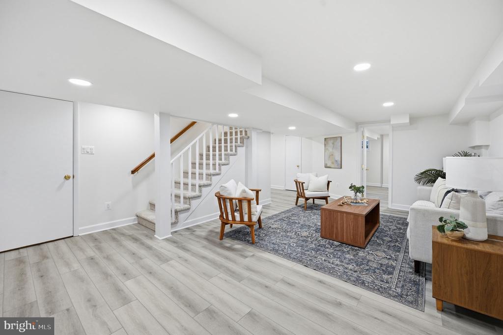 833 FONTAINE STREET