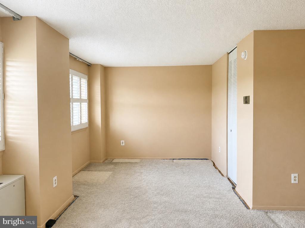 1225 MARTHA CUSTIS DRIVE Unit: 1503