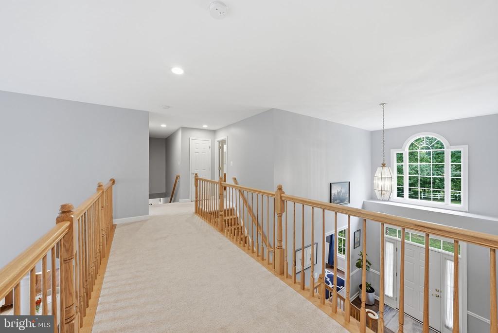 4720 FERRY LANDING ROAD