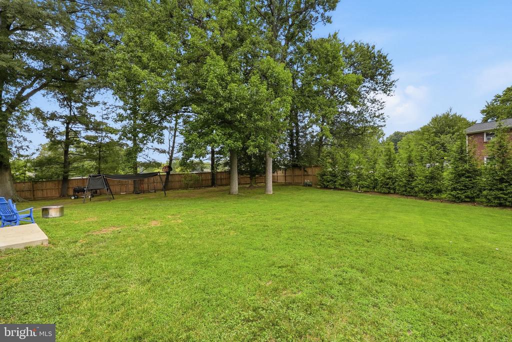 4720 FERRY LANDING ROAD