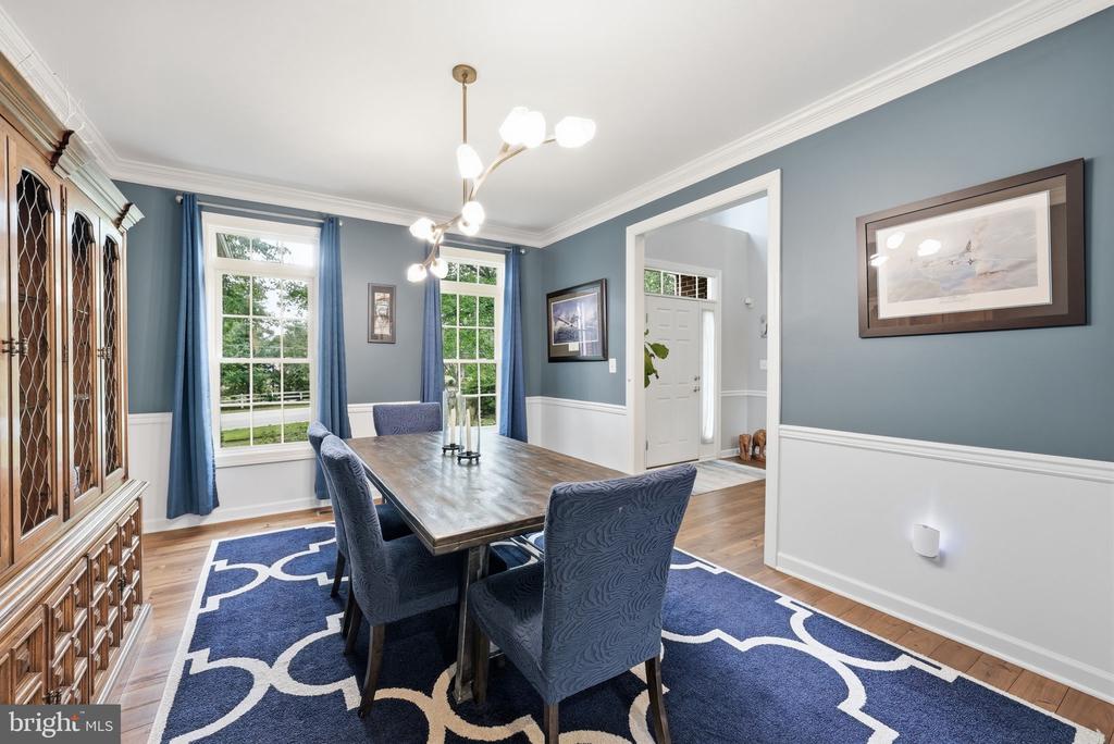 4720 FERRY LANDING ROAD