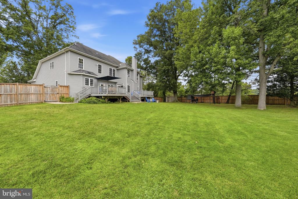 4720 FERRY LANDING ROAD