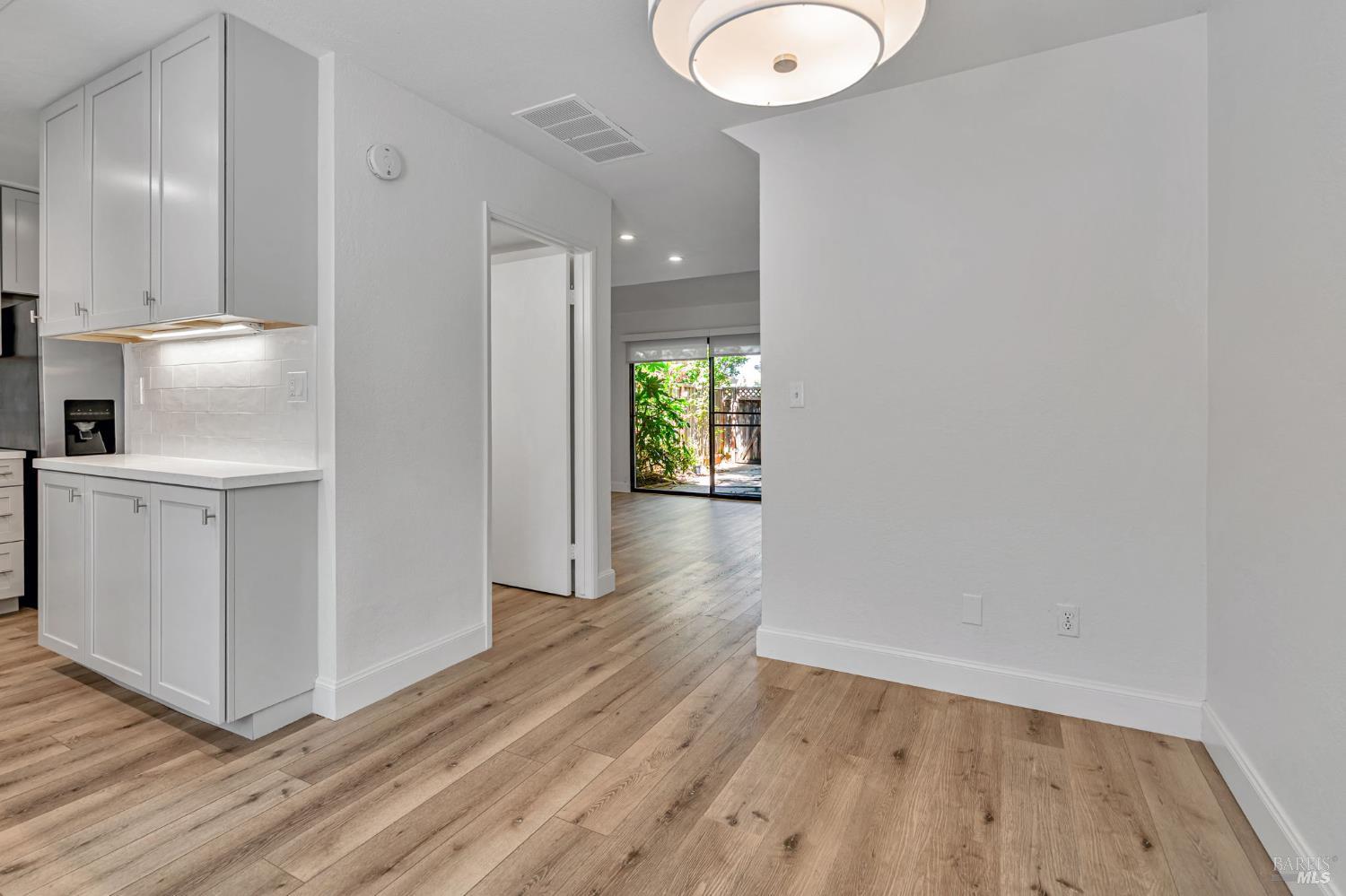 21 Woodstock Ct