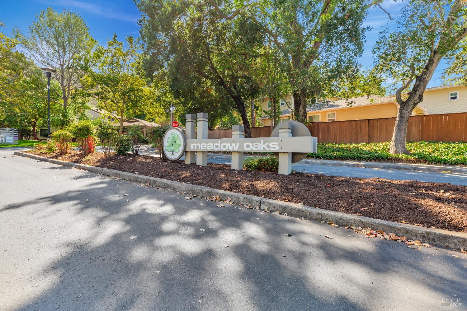 17 Woodstock Ct