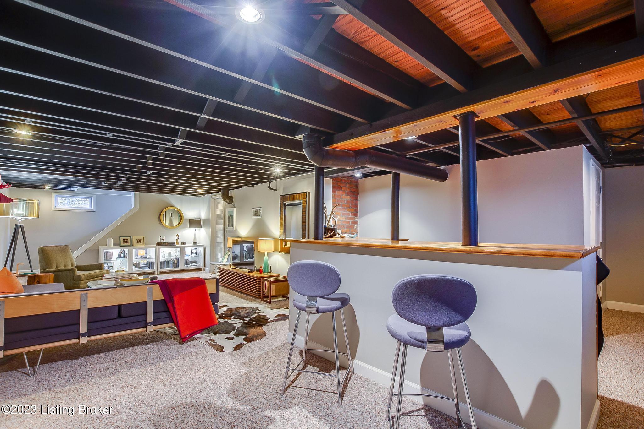 4311 Winchester Rd