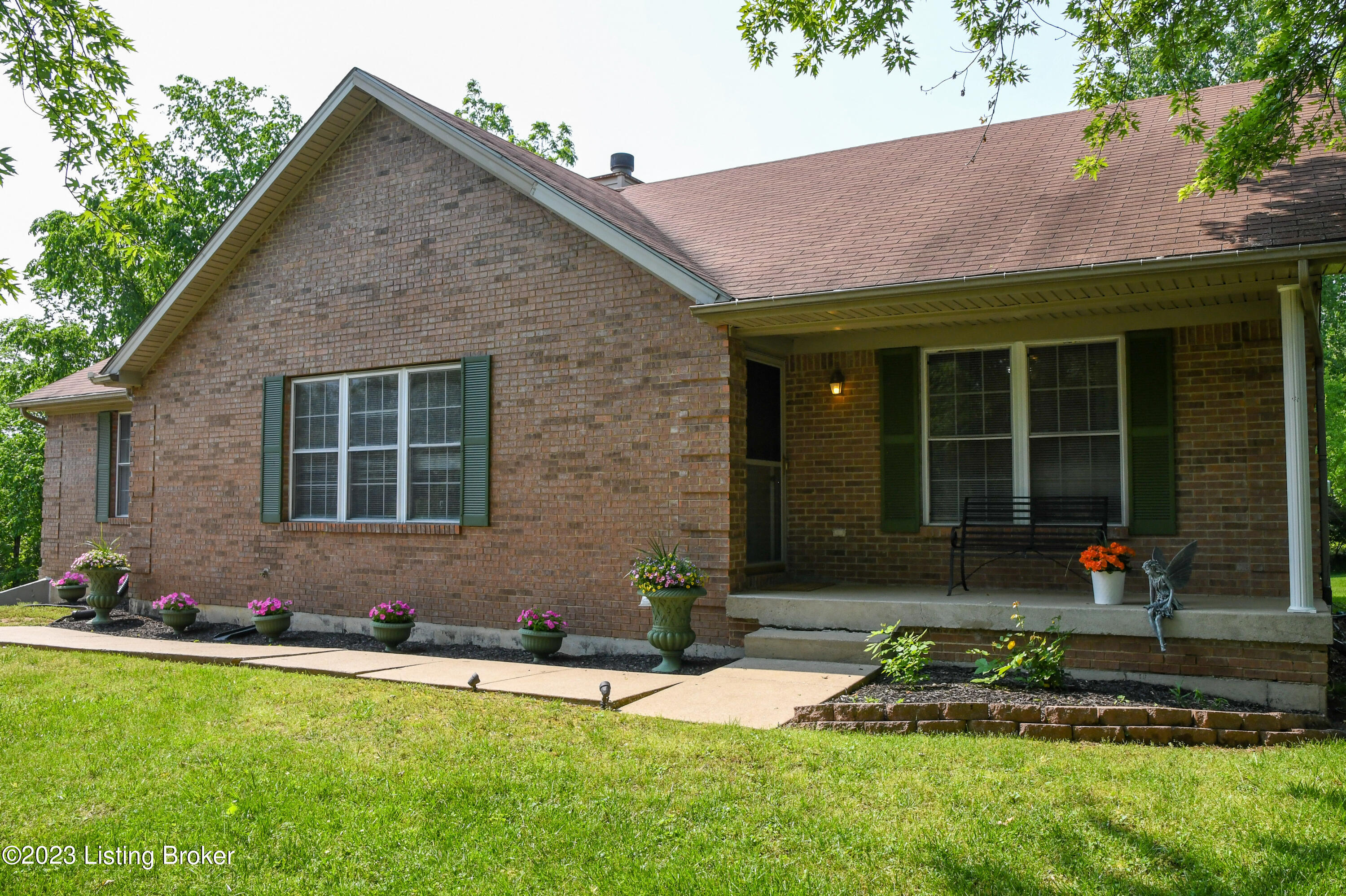 7500 Commonwealth Dr