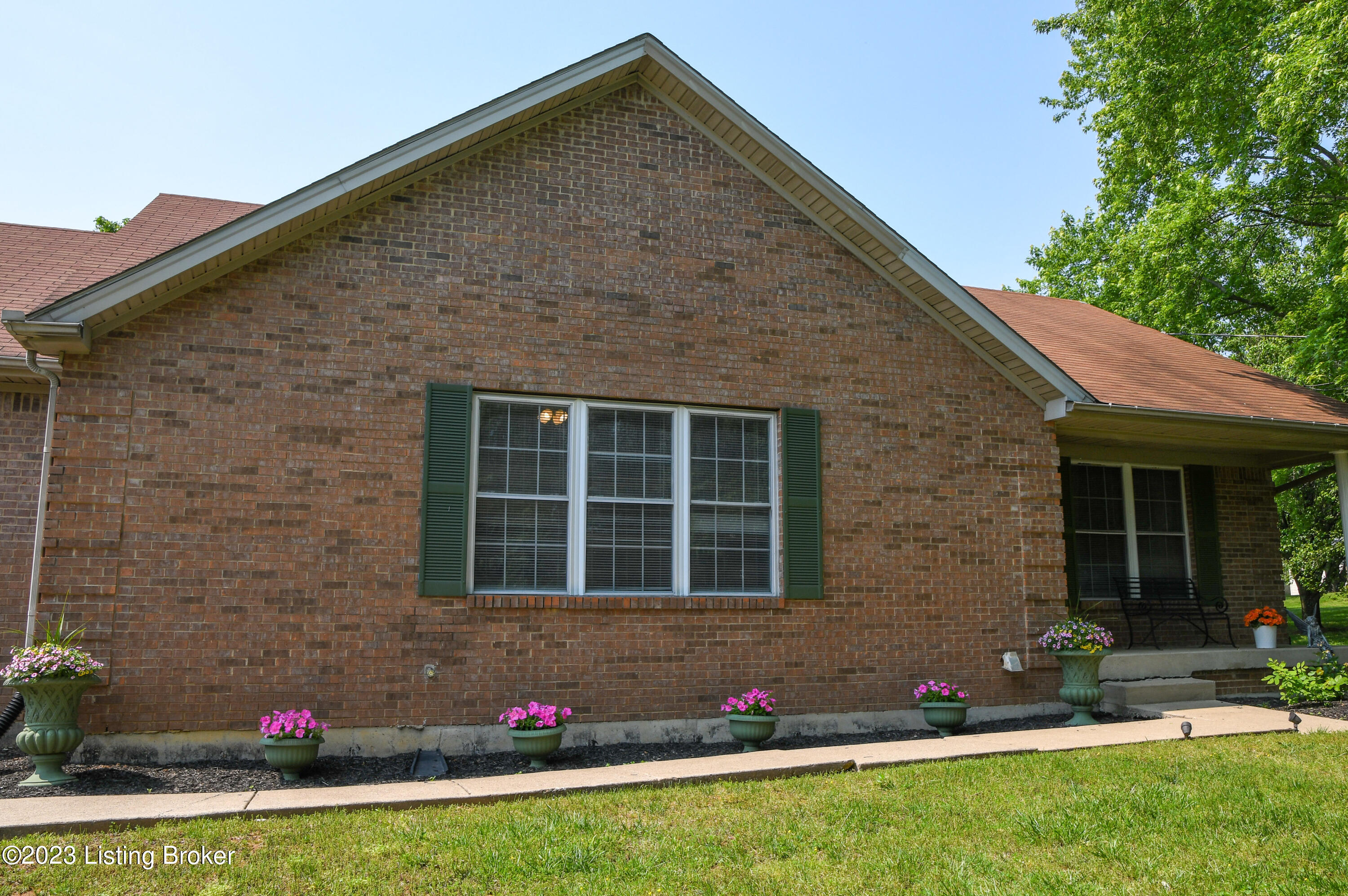 7500 Commonwealth Dr