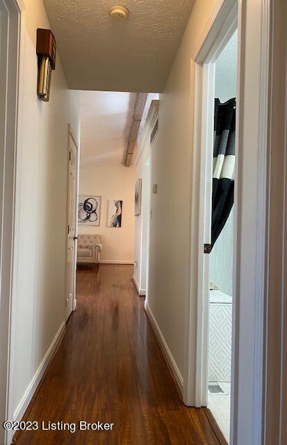 4805 Lunenburg Dr