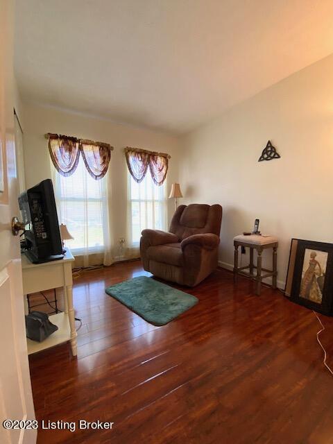 4805 Lunenburg Dr