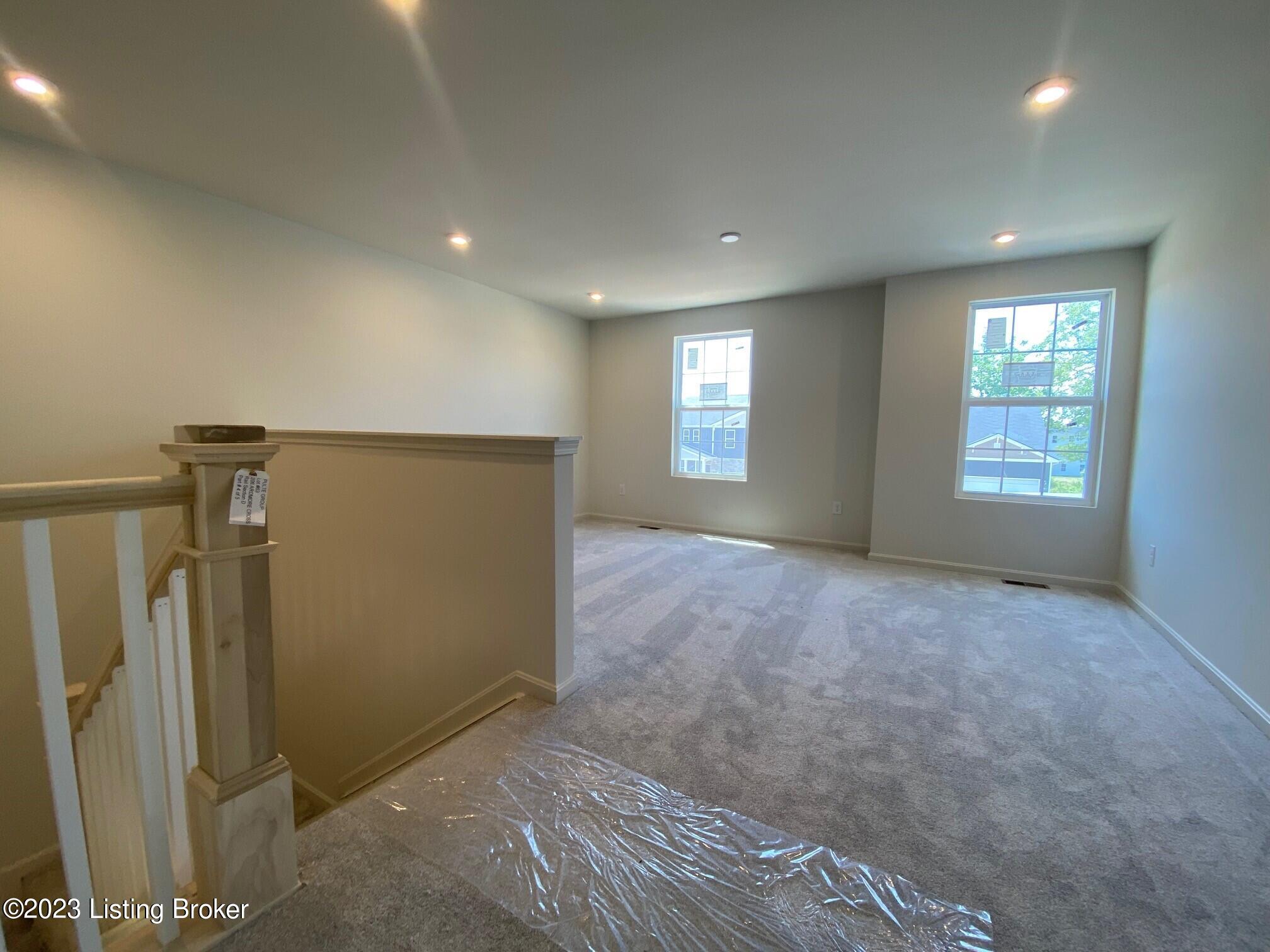 206 Ardmore Crossing Dr