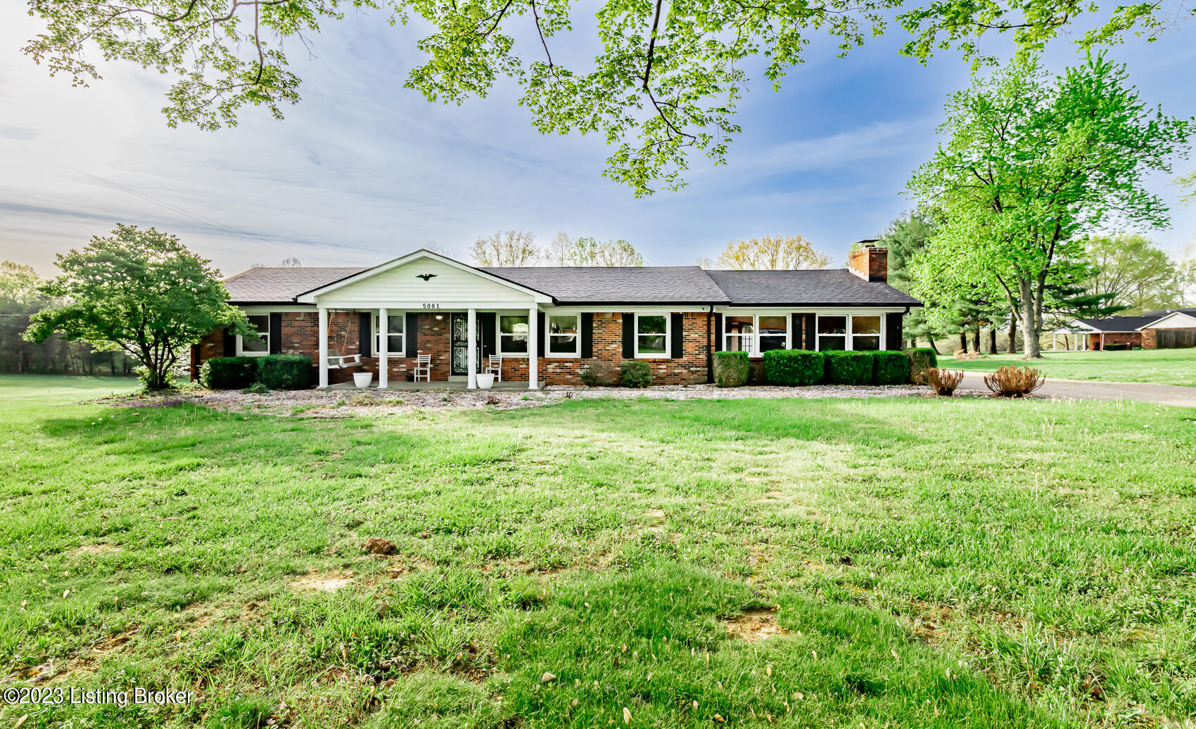 5081 E Highway 44 East