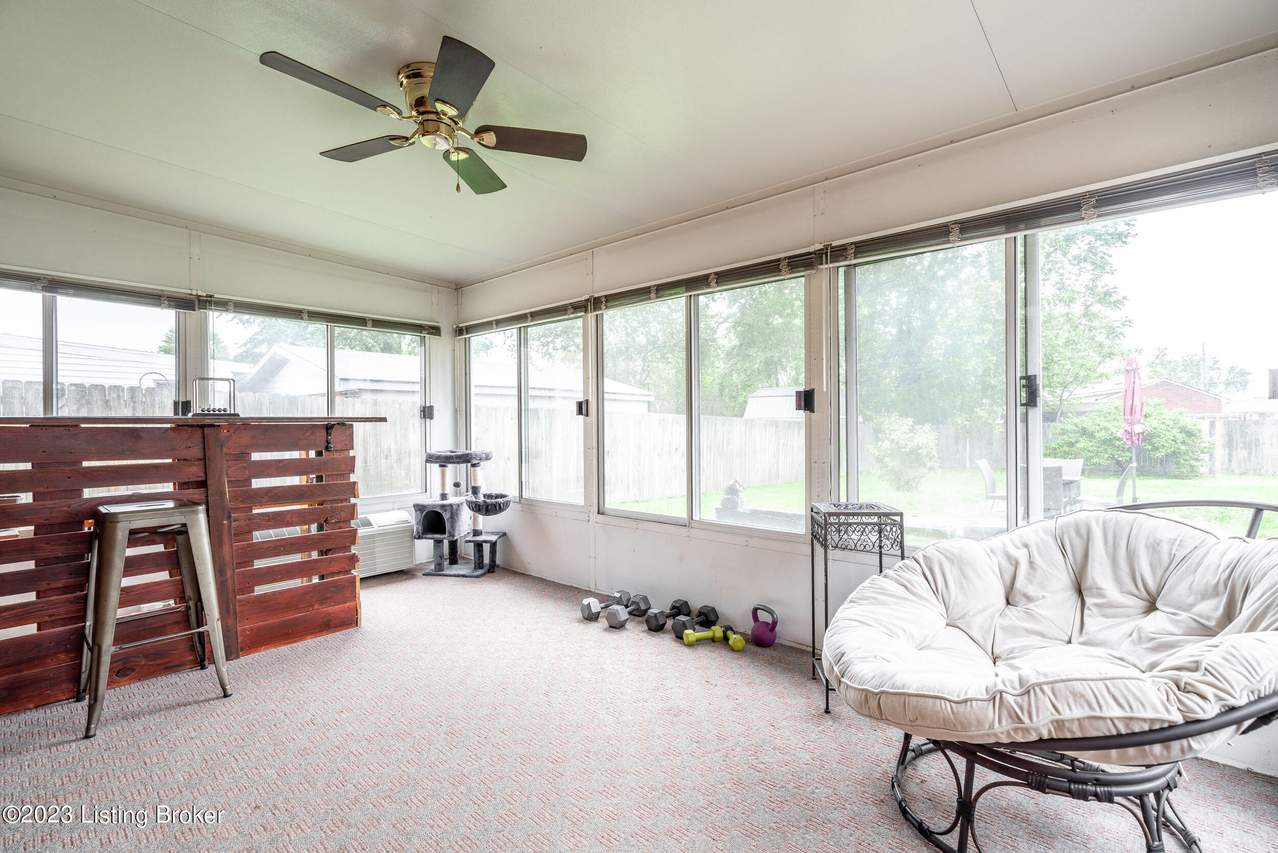 1035 Summitt Dr