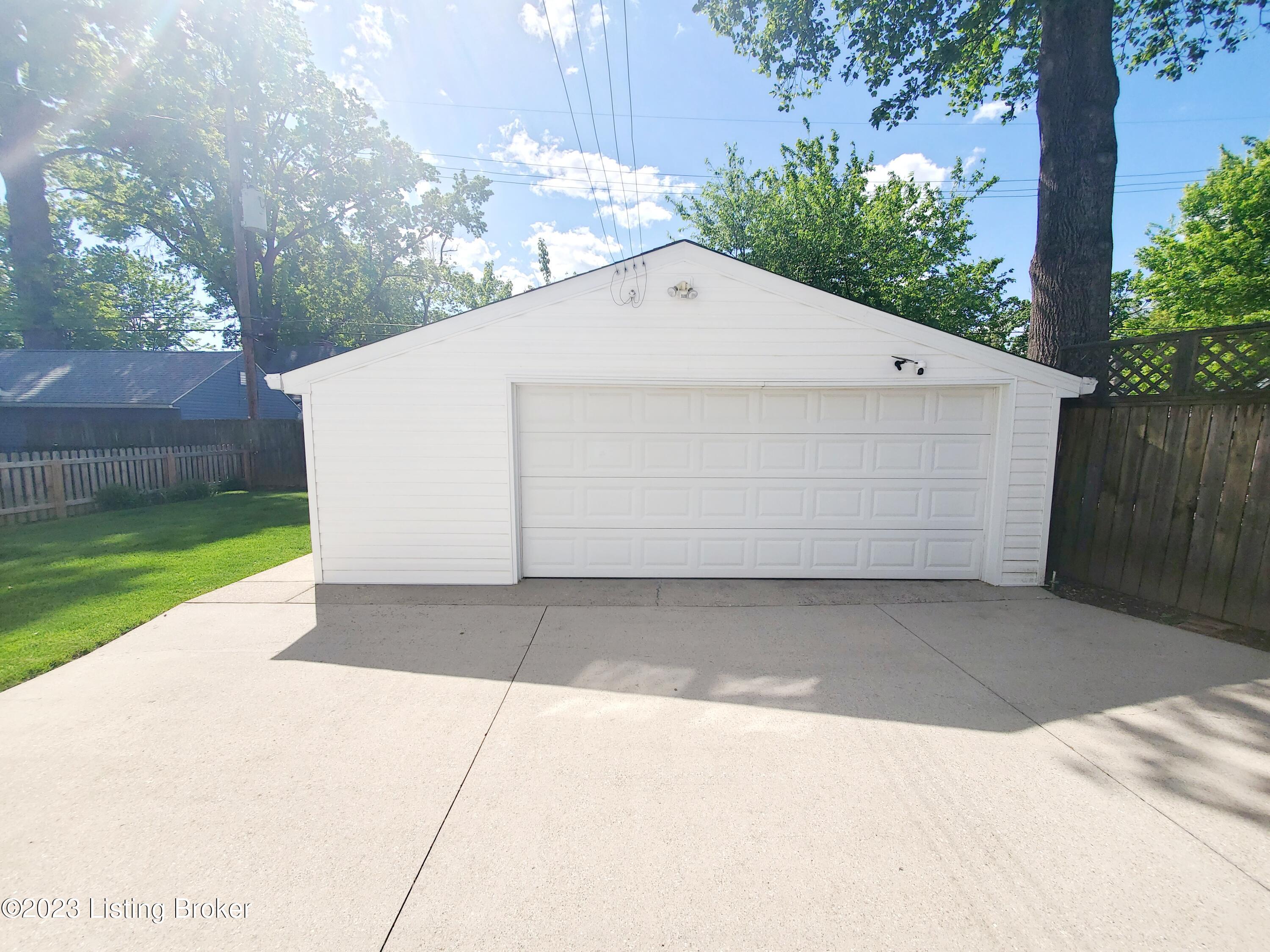 4222 Briarwood Rd