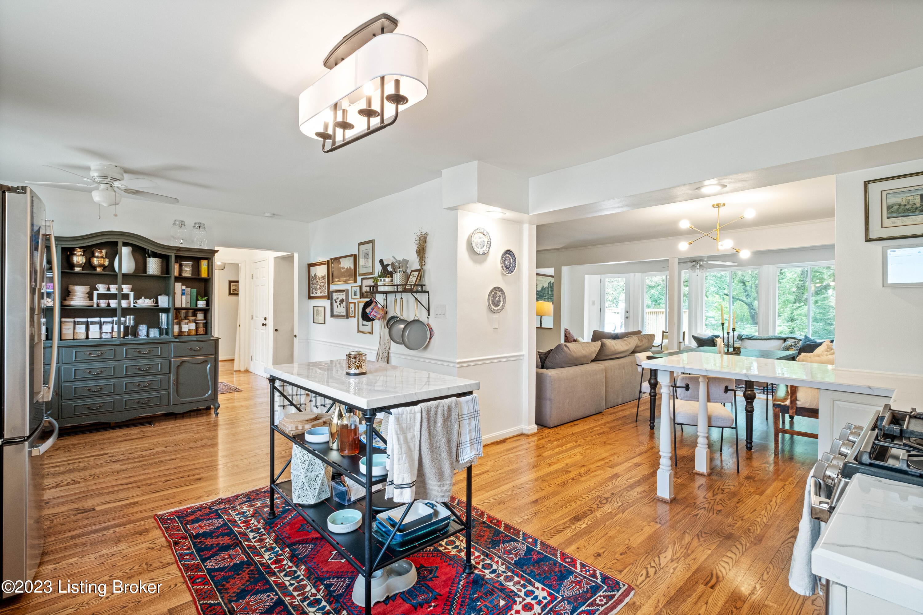 1123 Ridge Line Dr