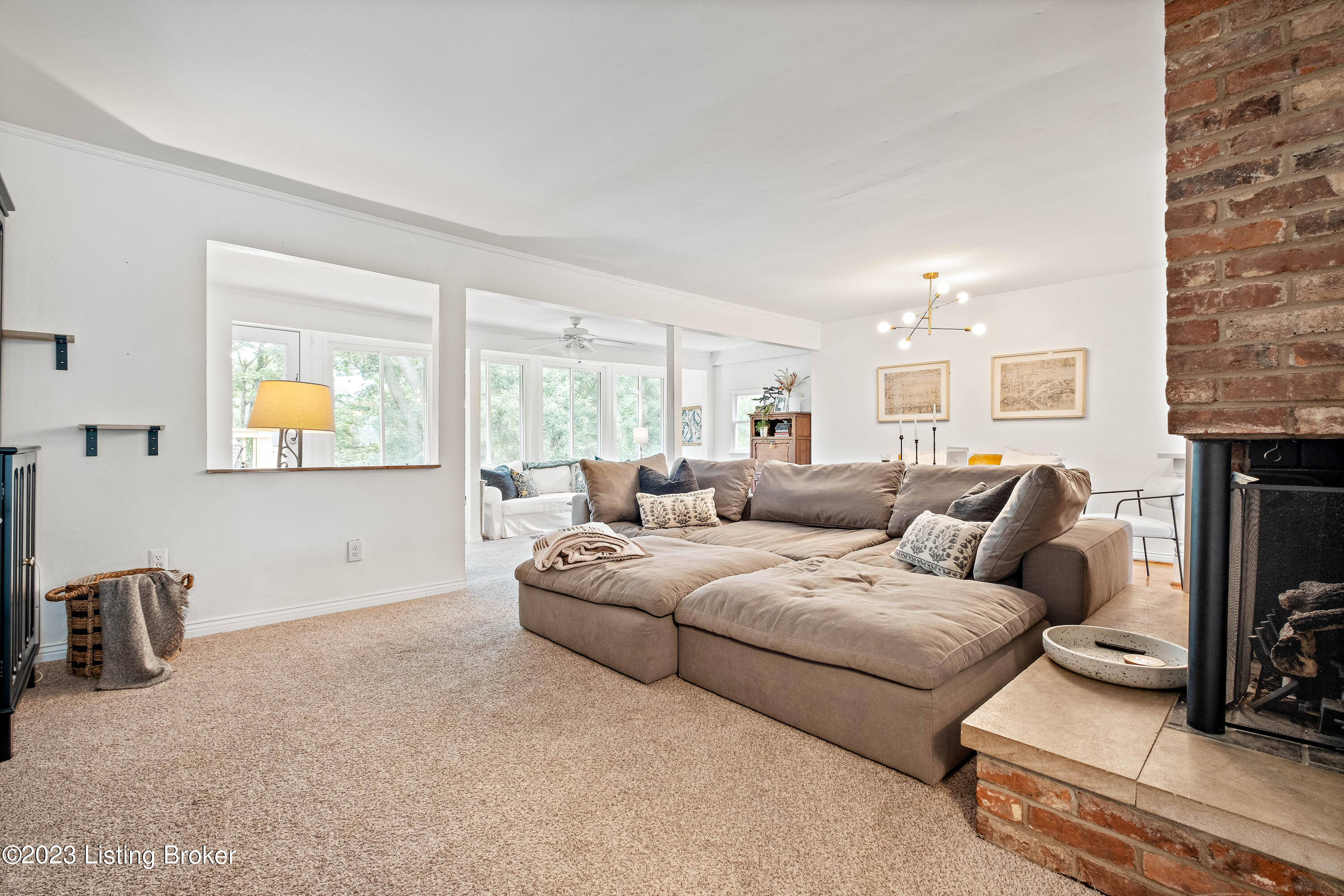 1123 Ridge Line Dr