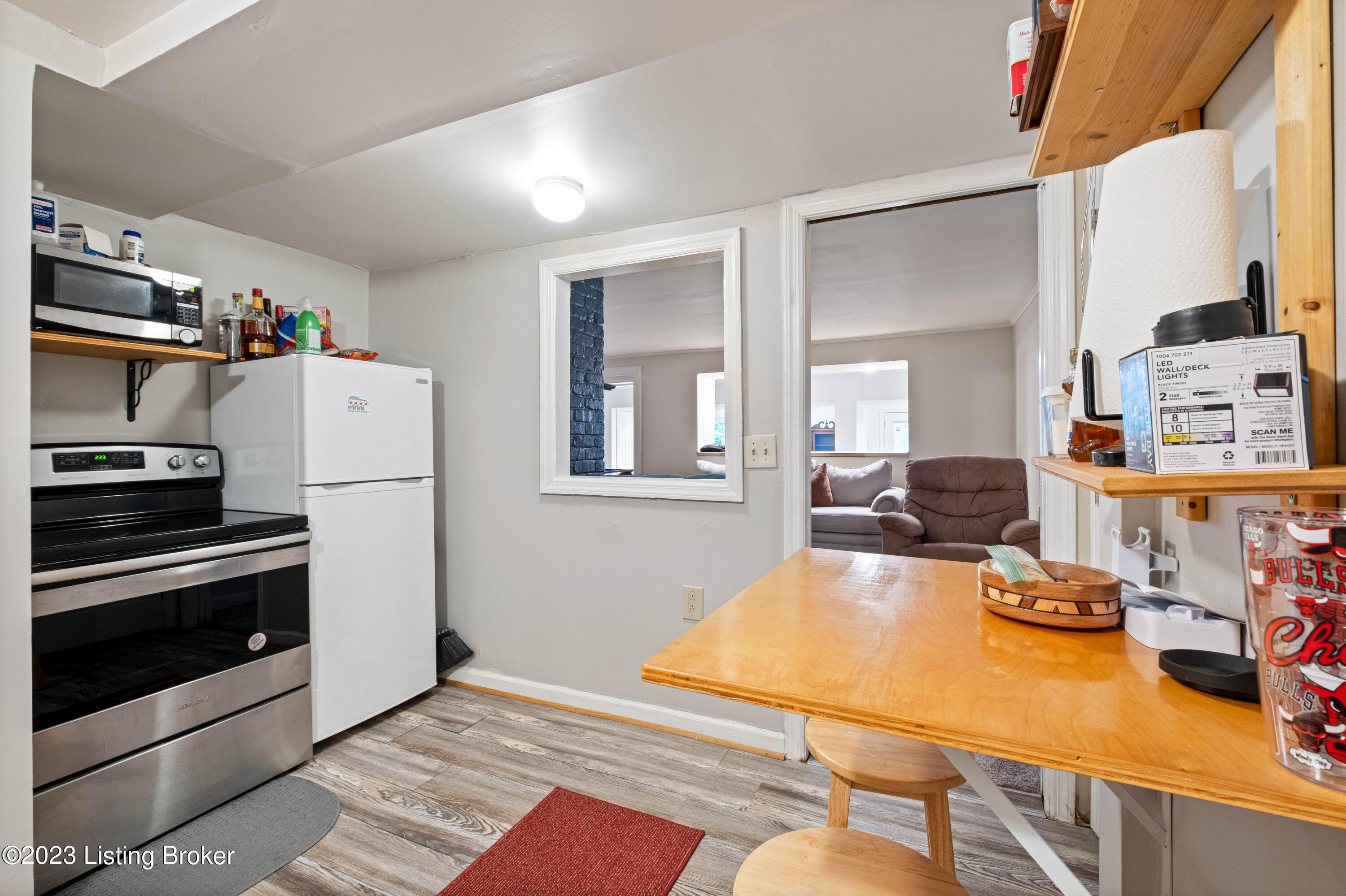 1123 Ridge Line Dr