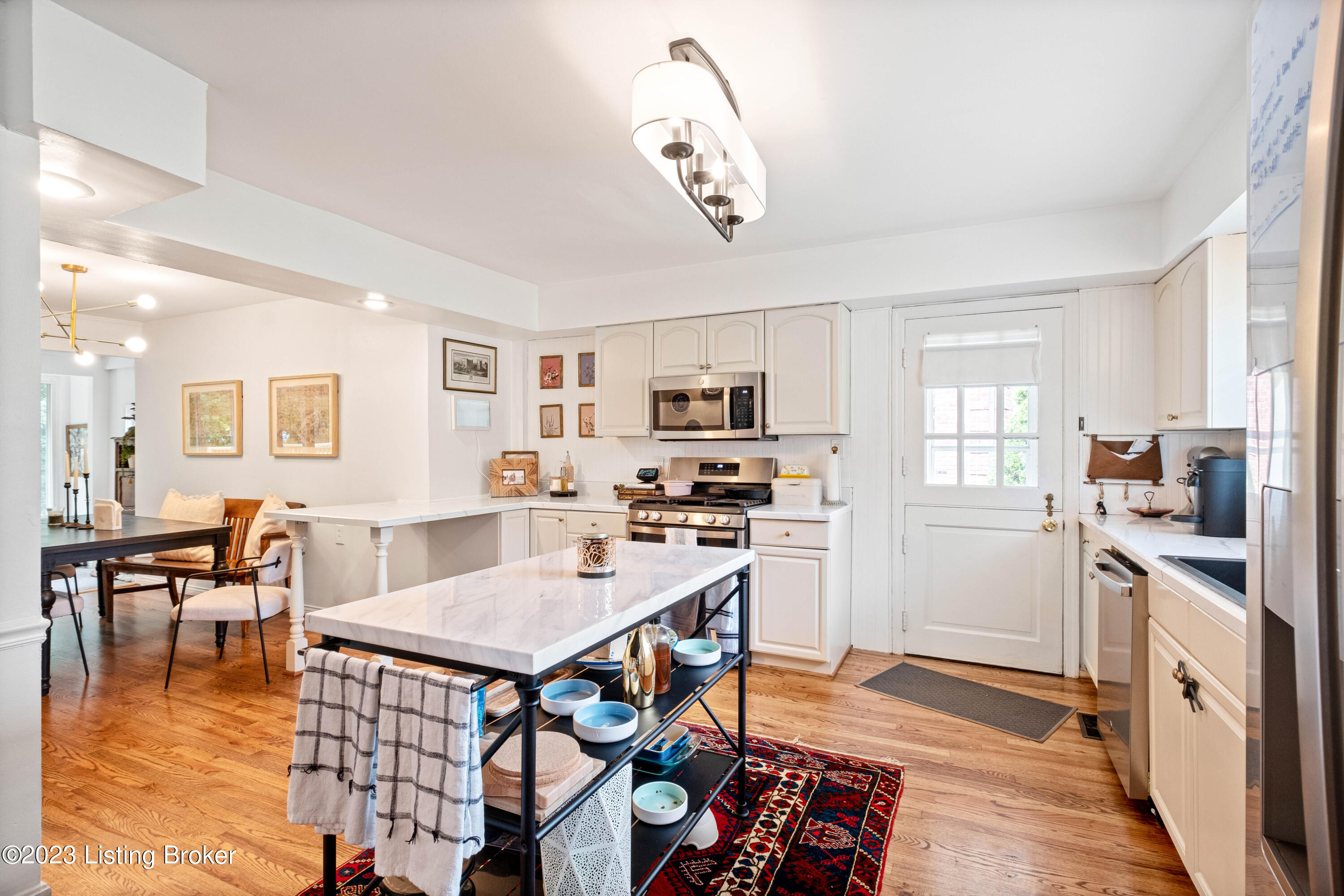 1123 Ridge Line Dr