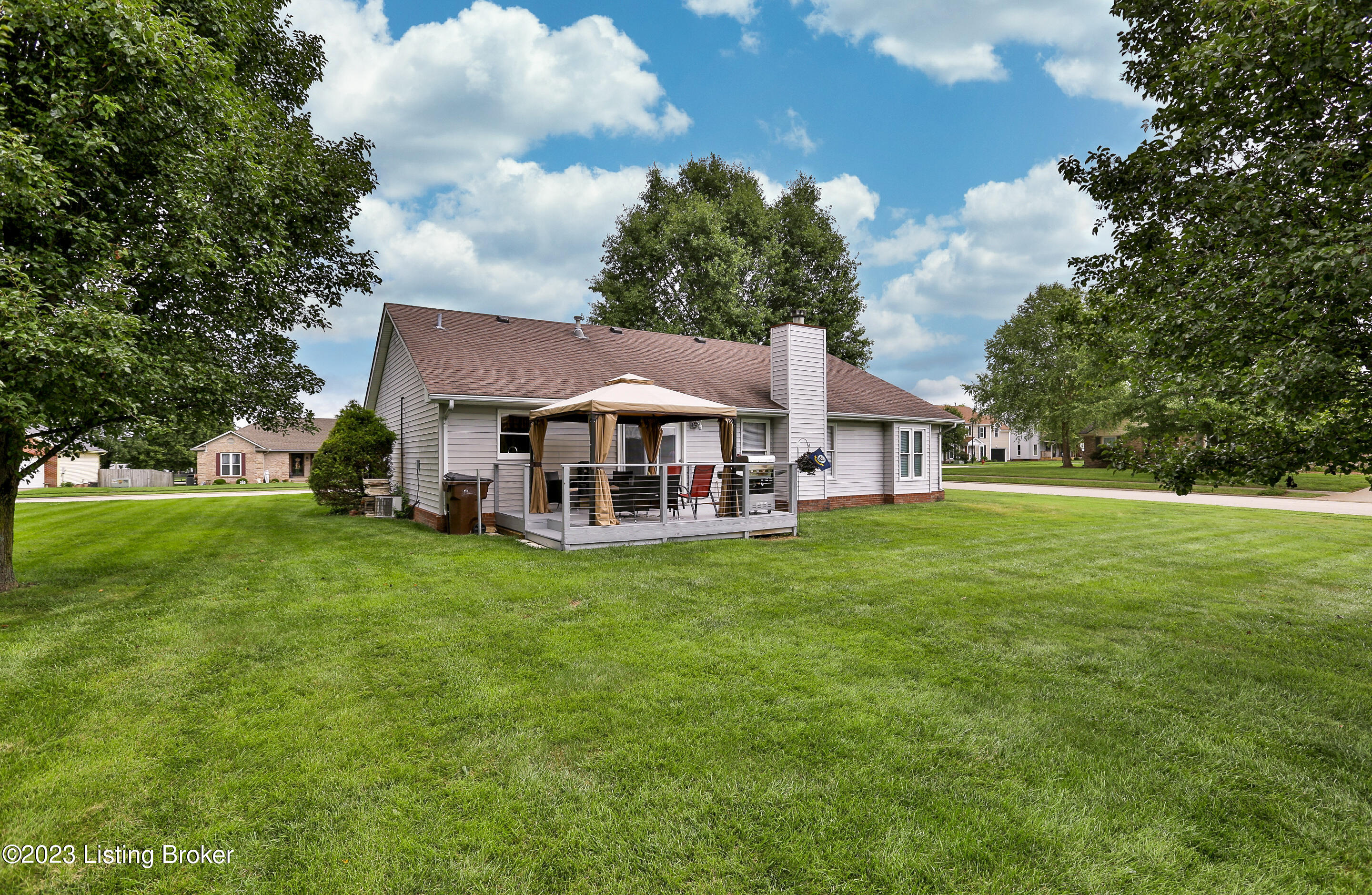 2327 Eagle Pass