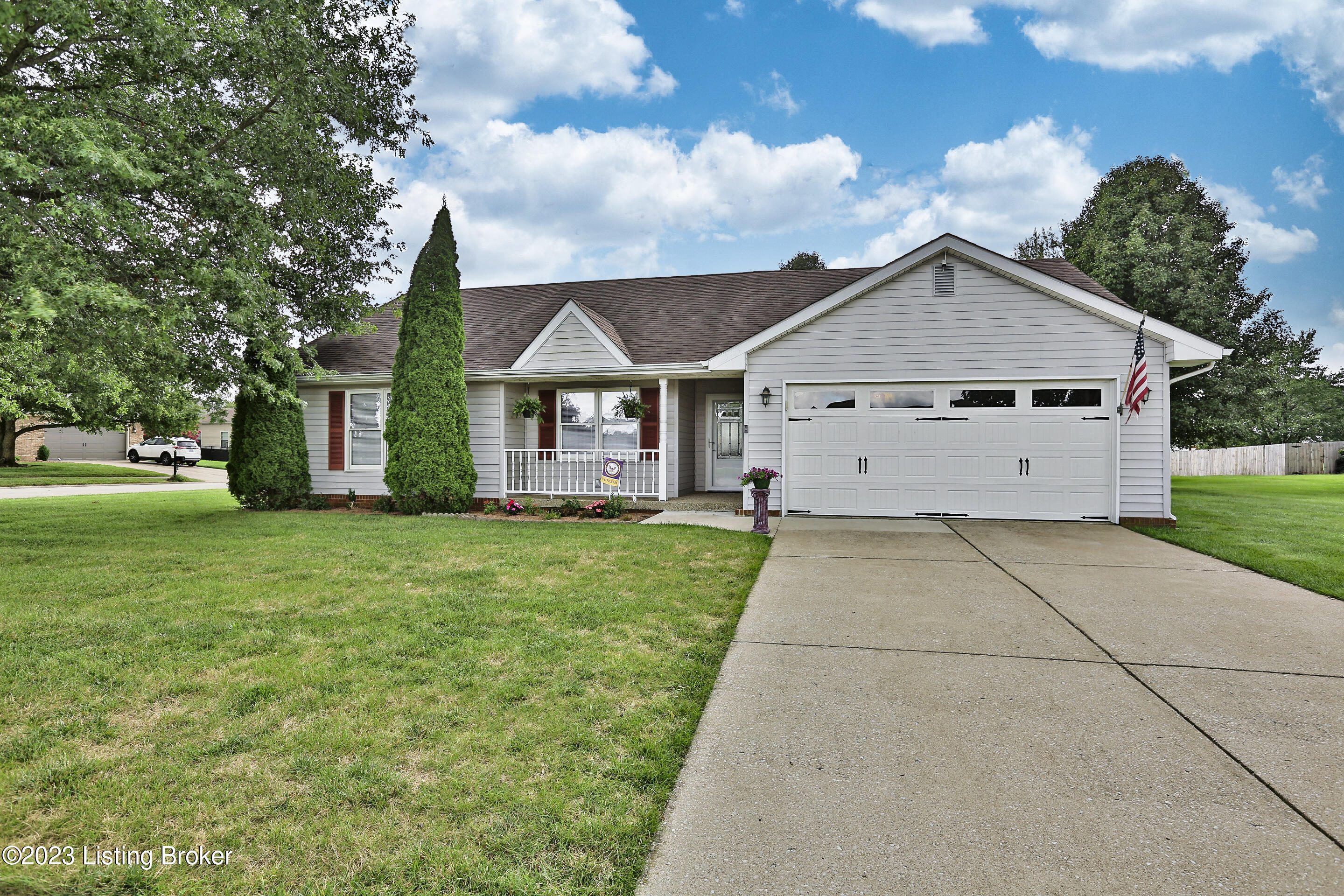 2327 Eagle Pass