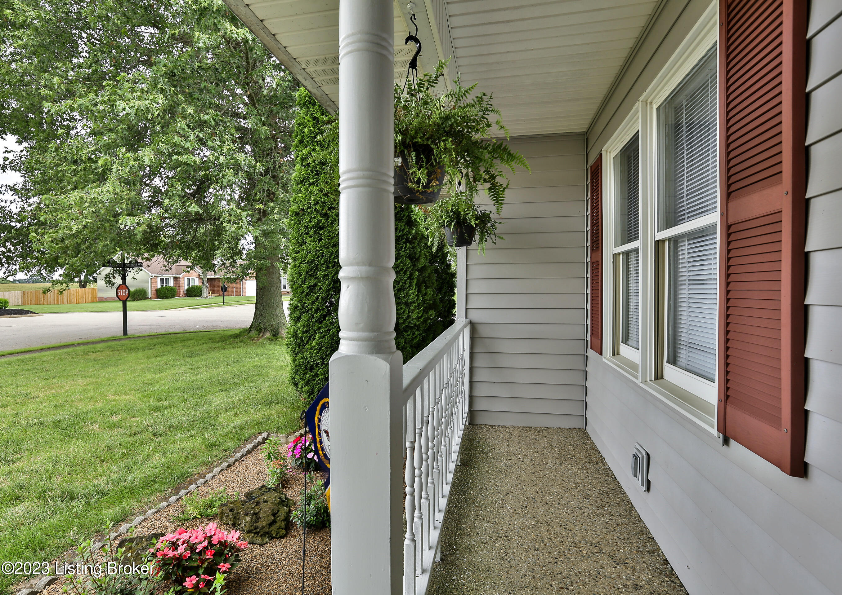 2327 Eagle Pass