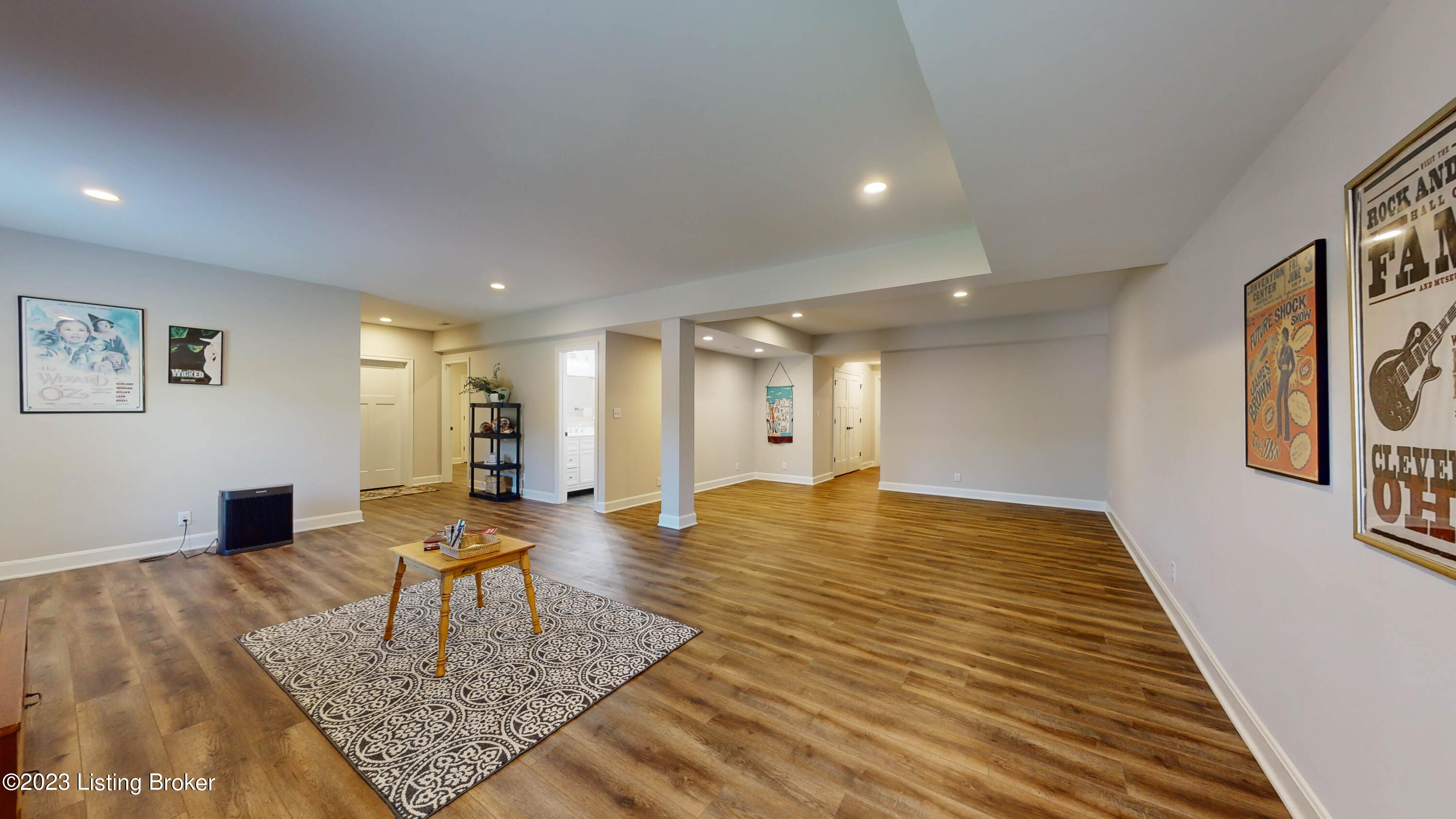 5621 Morningside Dr