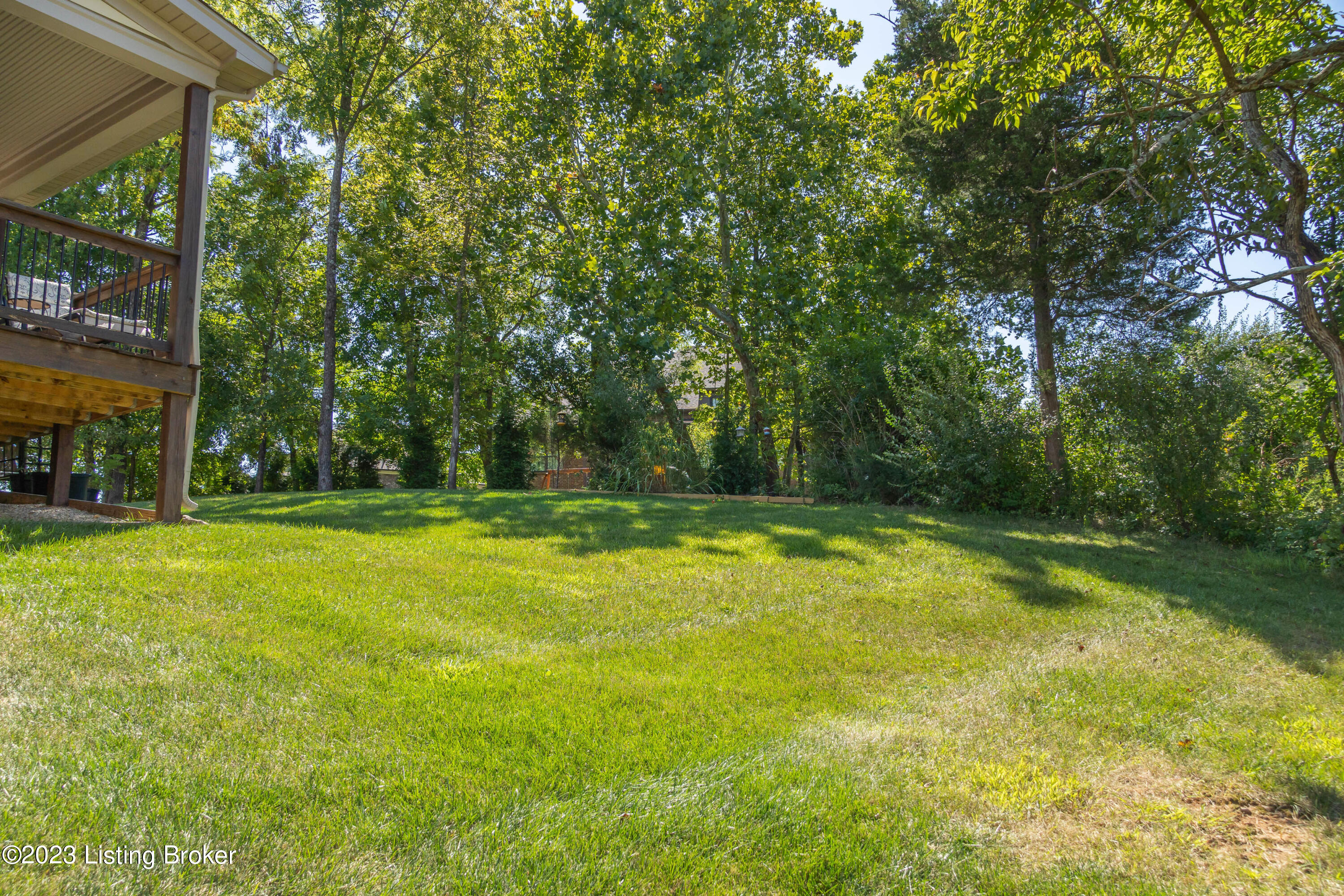 5621 Morningside Dr